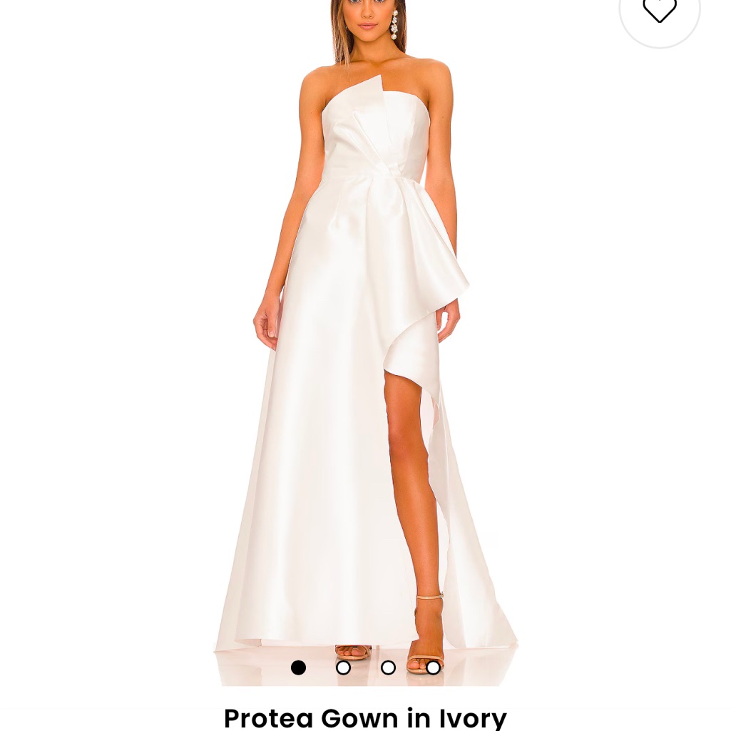 Elliatt Protea Gown In Ivory